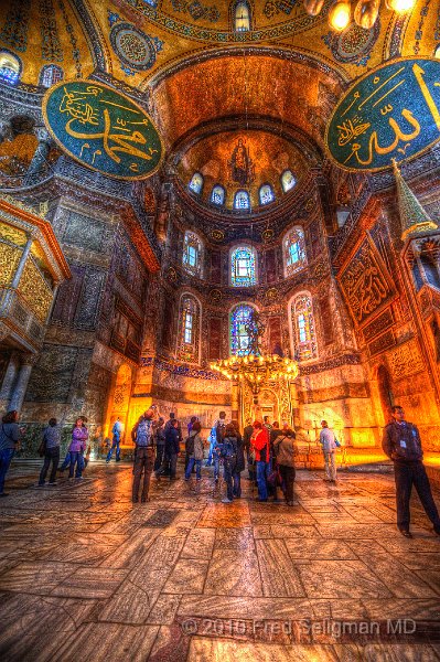 20100401_072732 D3 (1)-26_ (2)-27_-25Enhancer.jpg - Haghia Sophia, 'the church of the Holy Wisdom', is more than 1400 years old.